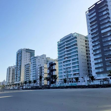 Ap Padrao Pe Na Areia Centro Top Mongaguá エクステリア 写真